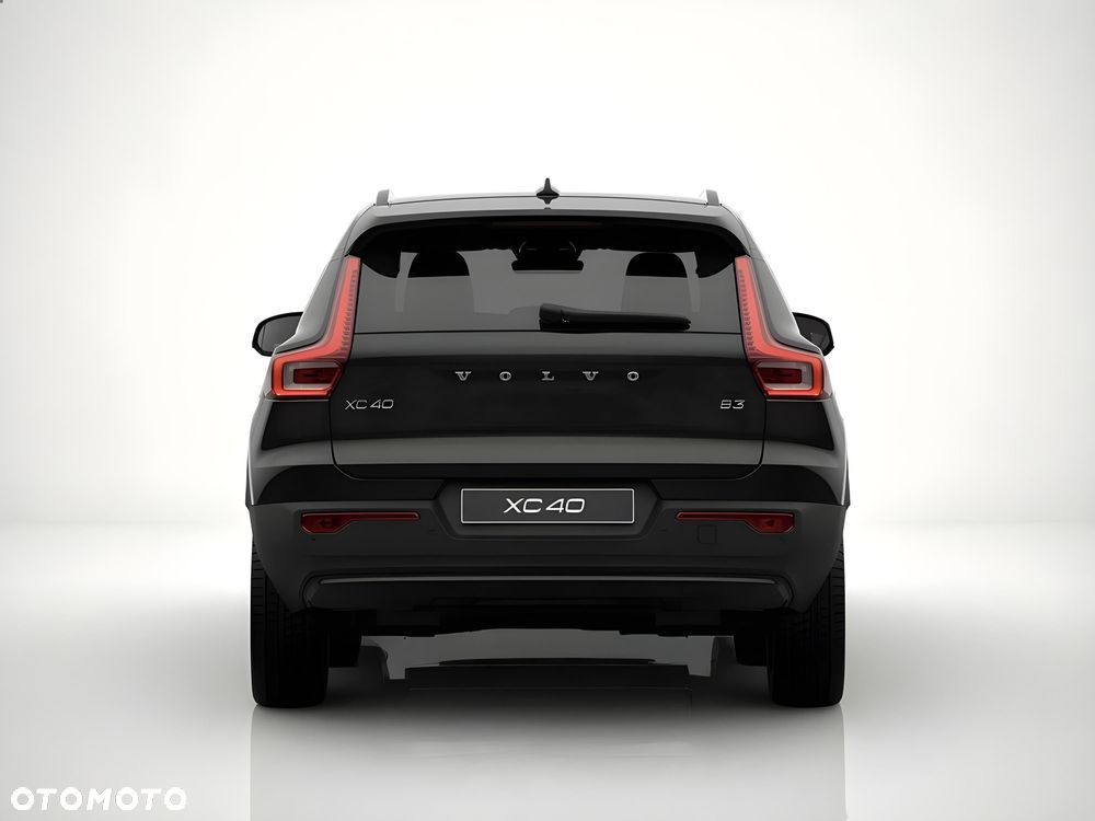 Volvo XC 40 B3 Plus Dark - 7