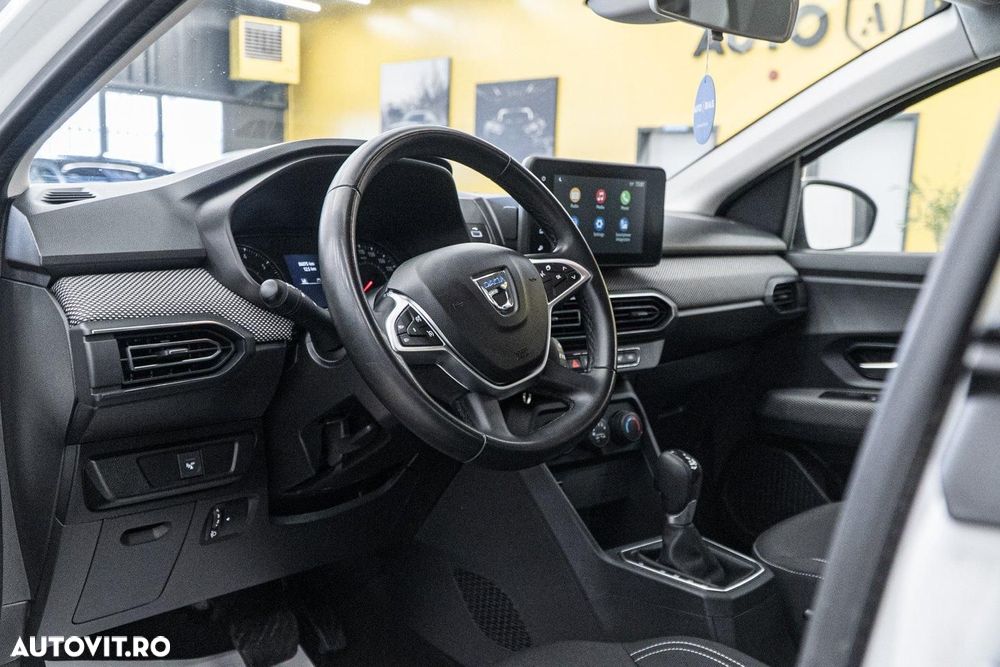 Dacia Logan TCe 90 CVT Journey - 6