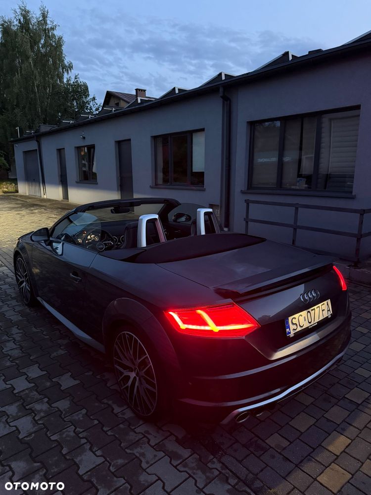Audi TT S Roadster - 38