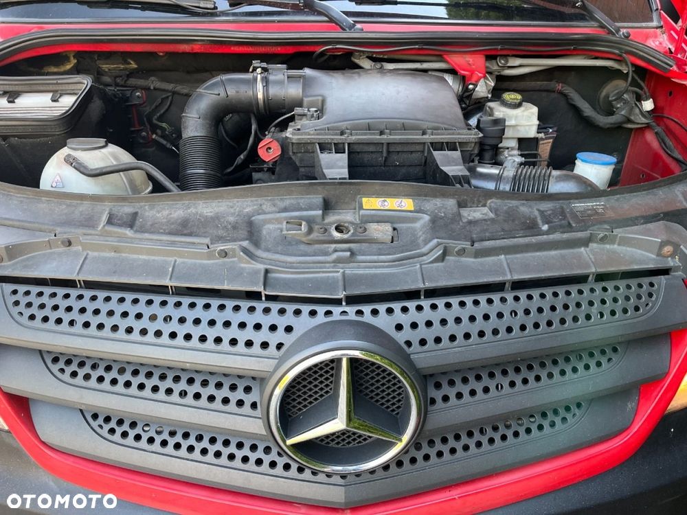 Mercedes-Benz Sprinter - 22