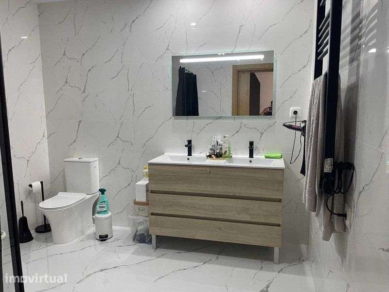Arrendasse Apartamento T3 Caparrosinha (NOVO) - Grande imagem: 3/8