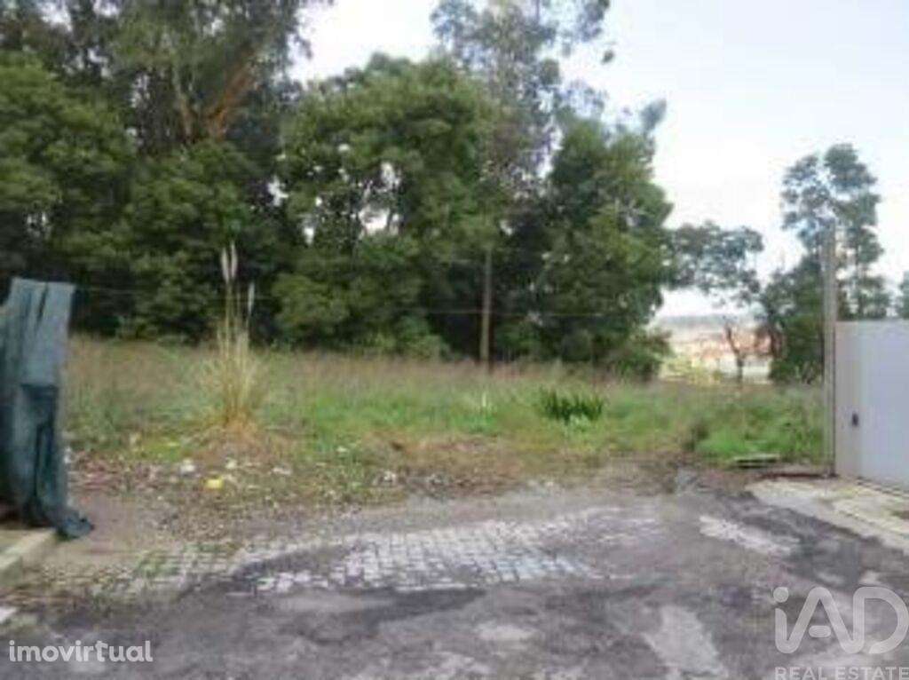 Terreno em Gondomar (São Cosme), Valbom e Jovim de 2200,00 m2 - Grande imagem: 5/6