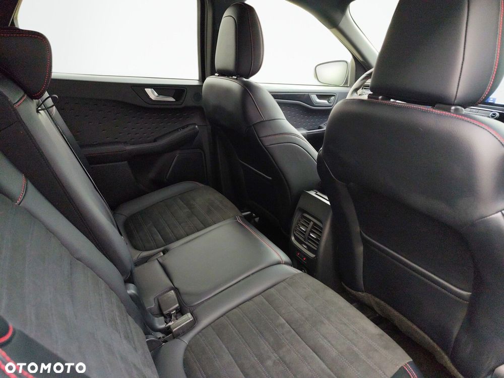 Ford Kuga - 19
