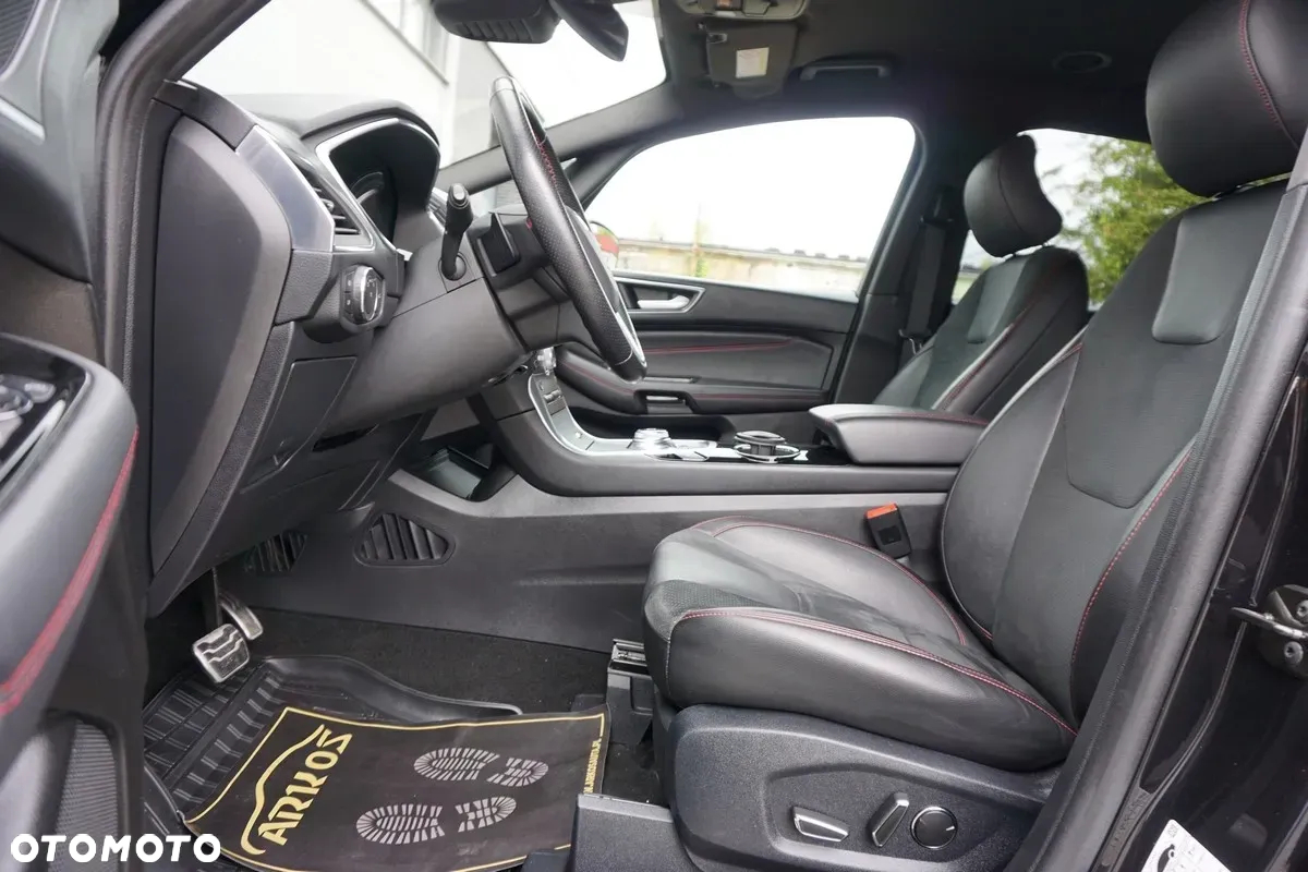 Ford S-Max 2.0 EcoBlue Twin-Turbo ST-Line - 22