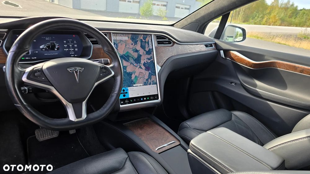 Tesla Model X Long Range Plus - 29