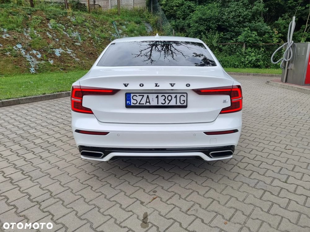 Volvo S60 T4 R-Design - 6
