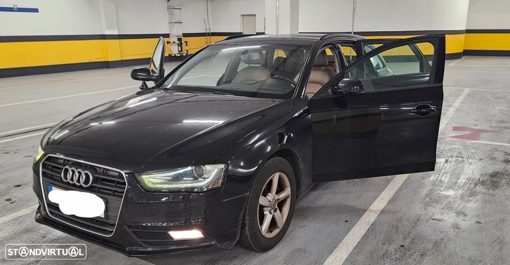 Audi A4 Avant 2.0 TDI Business Line - 1