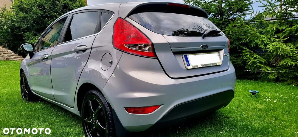 Ford Fiesta 1.25 Silver X (SVP) - 9