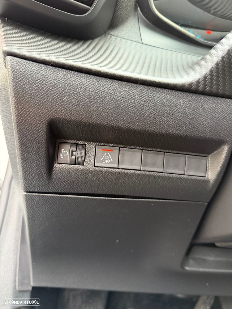 Peugeot e-208 50 kWh Allure Pack - 30