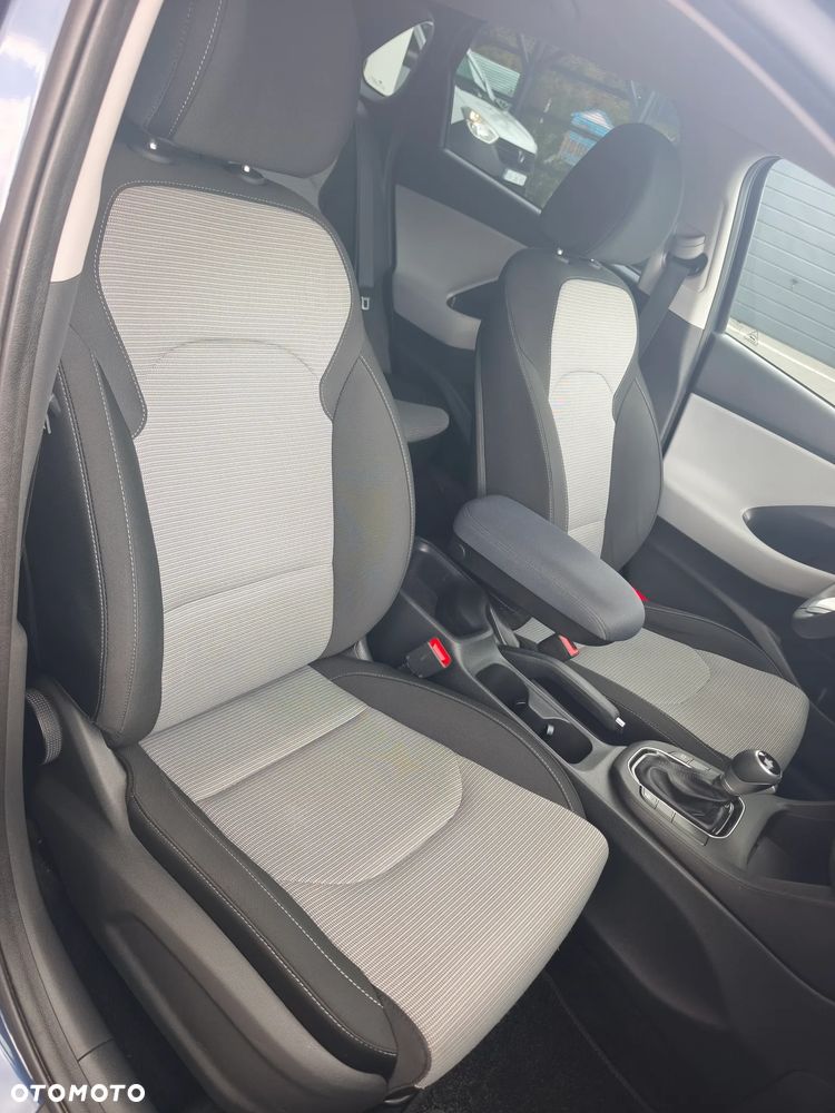 Hyundai i30 - 24