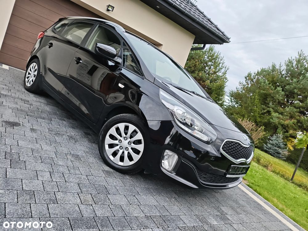 Kia Carens 1.6 GDI L - 15
