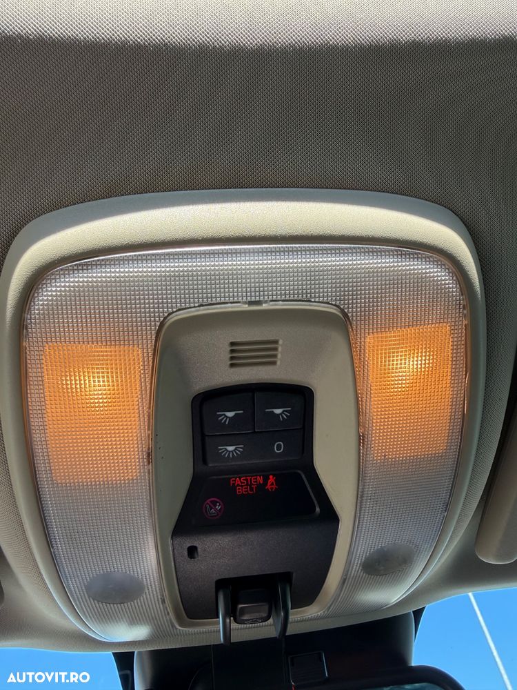 Volvo XC 60 D4 Momentum - 20