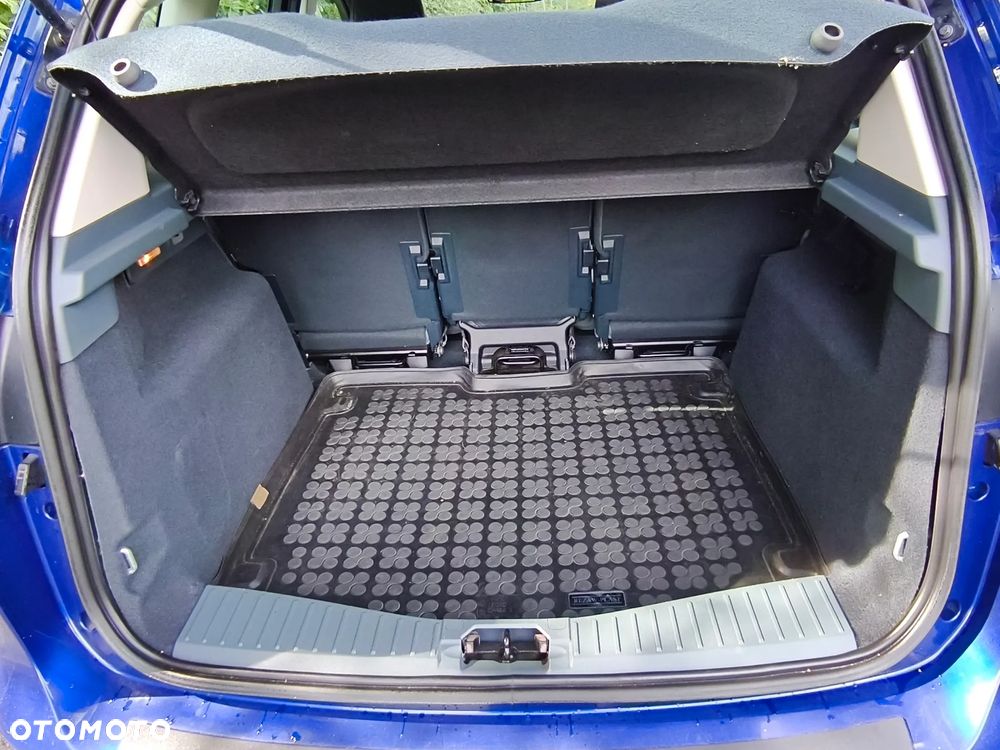 Ford C-MAX - 10
