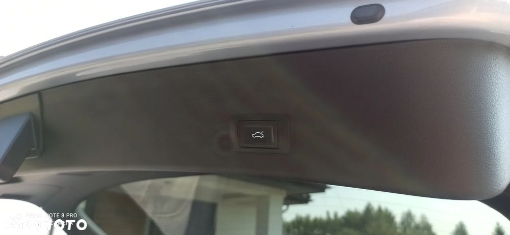 Audi A4 Avant 2.0 TDI S tronic quattro - 16