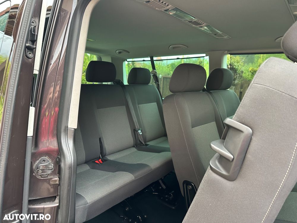 Volkswagen Transporter Caravelle Lang DSG BMT Comfortline - 8