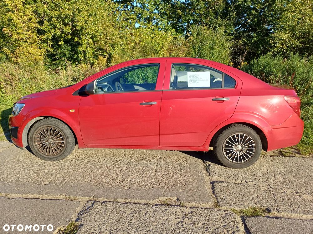 Chevrolet Aveo - 5