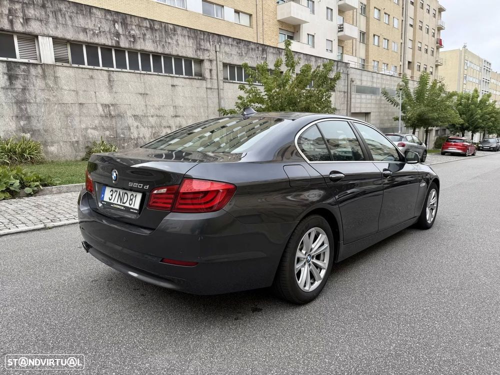 BMW 520 d Exclusive Auto 129g - 6