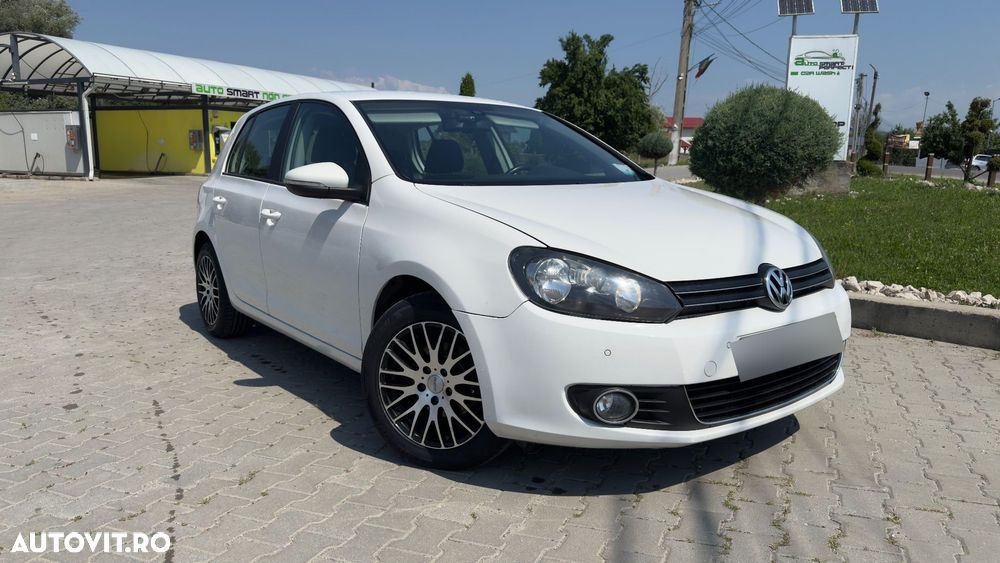Volkswagen Golf 1.6 TDI BlueMotion Technology DPF Comfortline DSG - 2