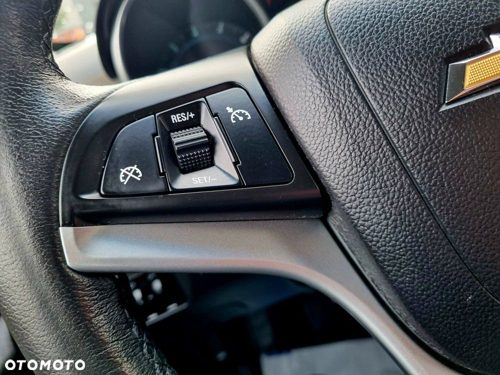 Chevrolet Cruze 1.8 LS - 15