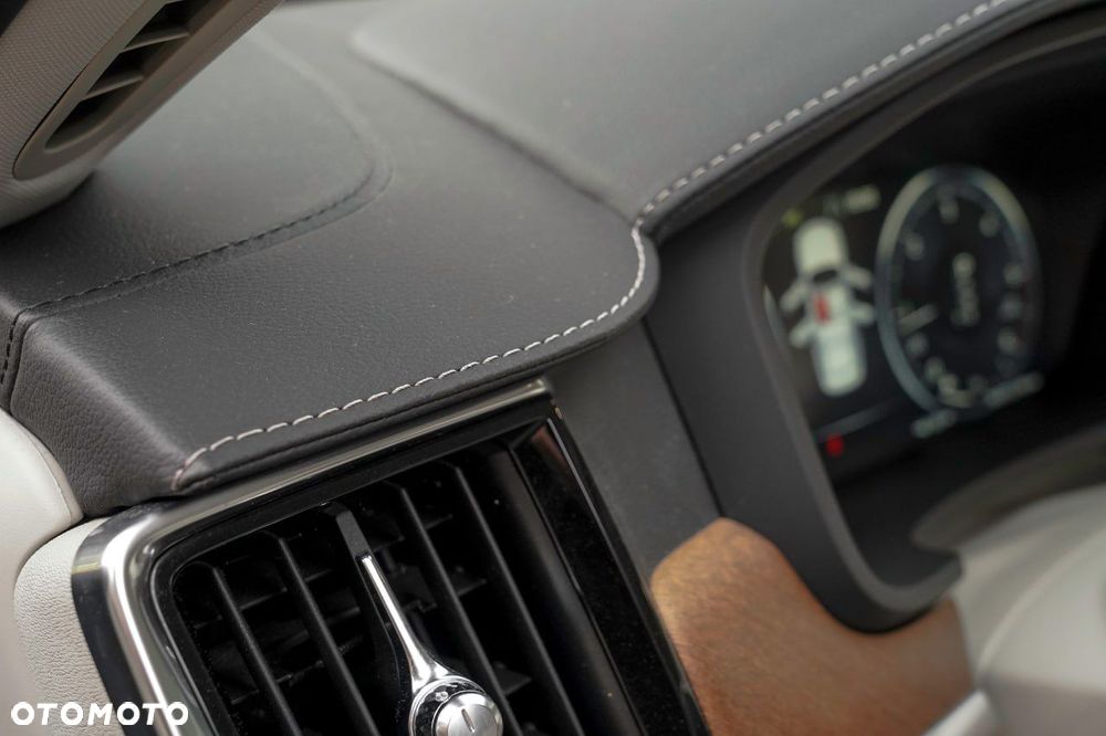 Volvo S90 D4 Inscription - 20
