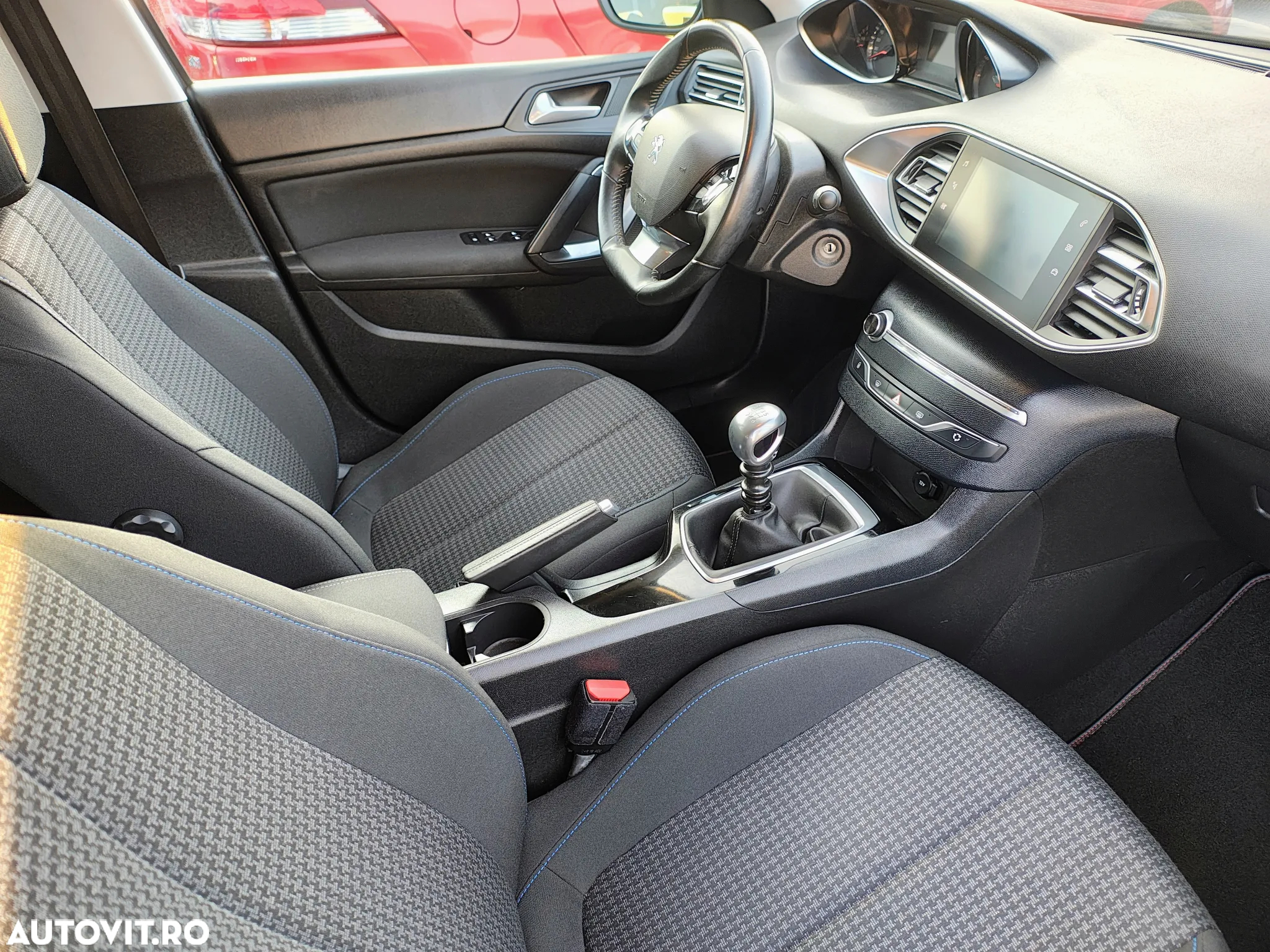 Peugeot 308 PureTech 130 Stop & Start Style - 6