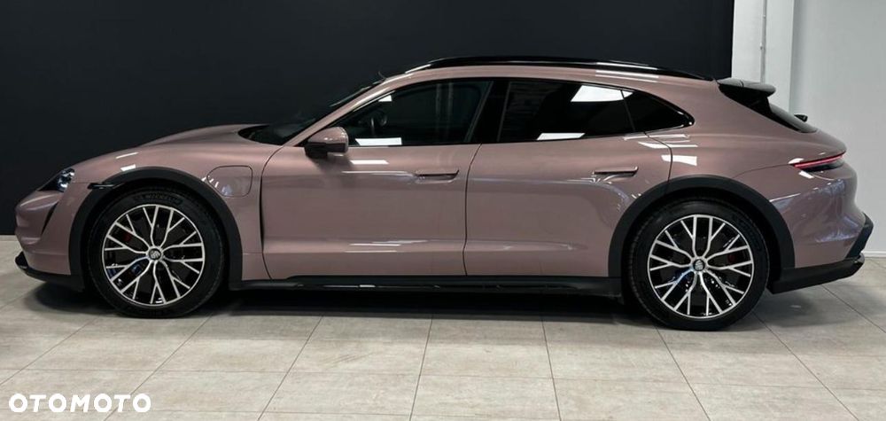 Porsche Taycan 4S Performance Plus - 7