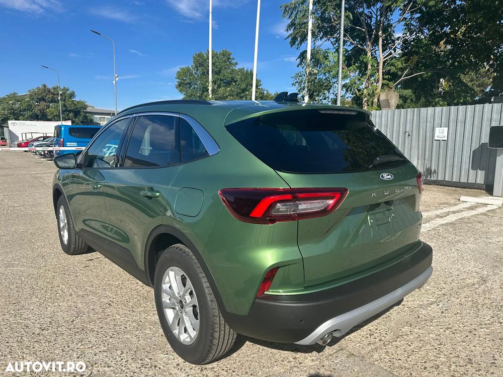 Ford Kuga 2.5 Duratec FWD PHEV Titanium - 4
