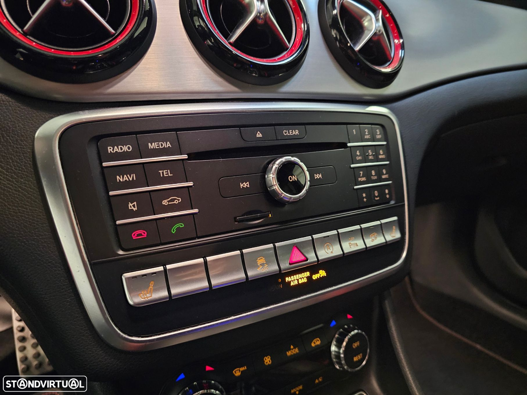 Mercedes-Benz CLA 45 AMG 4Matic Shooting Brake Speedshift 7G-DCT - 17
