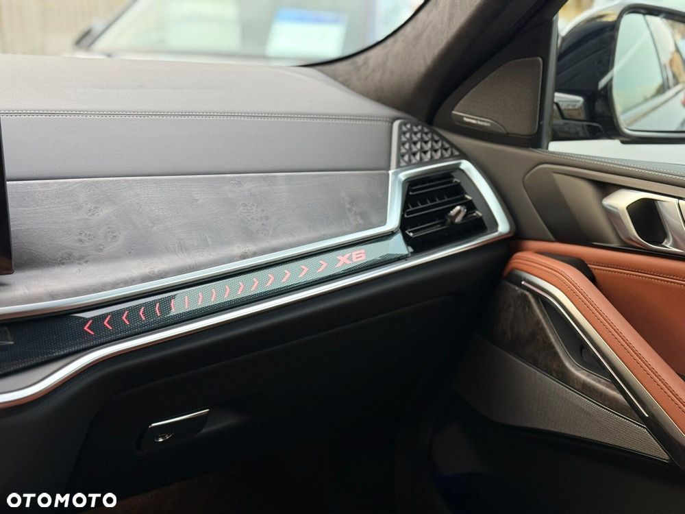 BMW X6 - 37