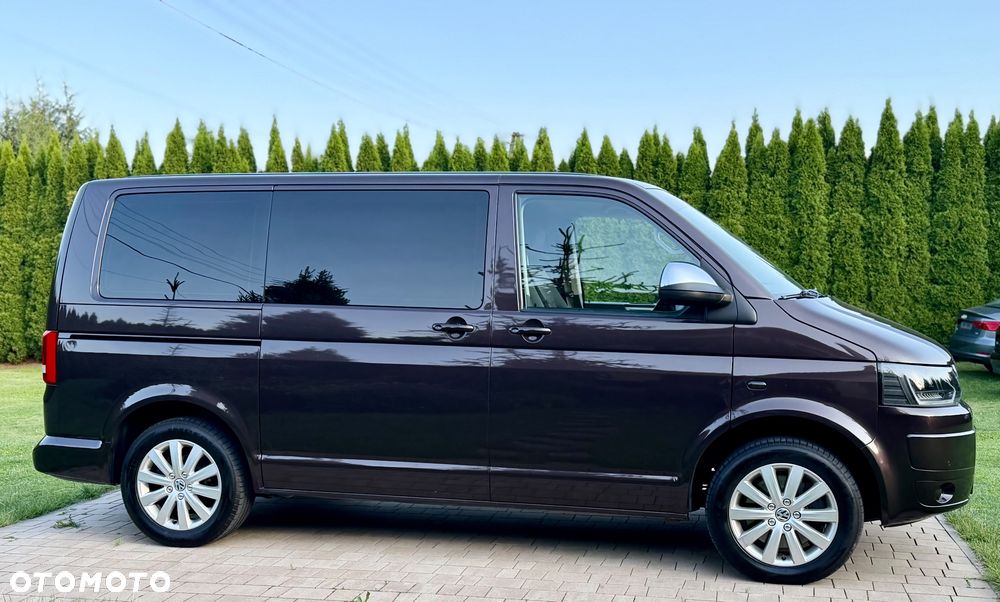 Volkswagen Multivan - 18
