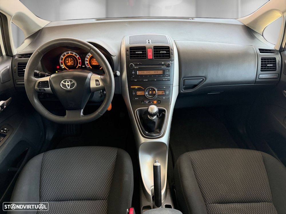 Toyota Auris 1.33 VVT-i Comfort+J16 - 8