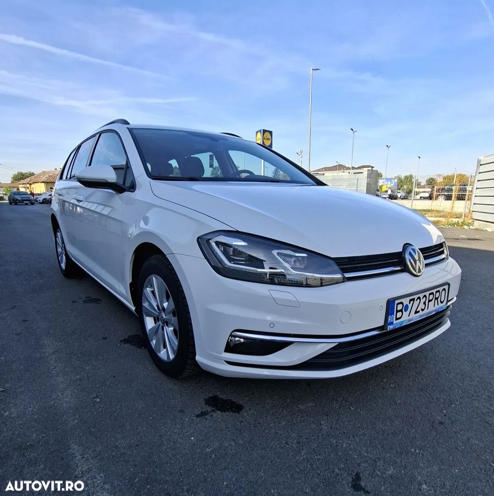 Volkswagen Golf - 3