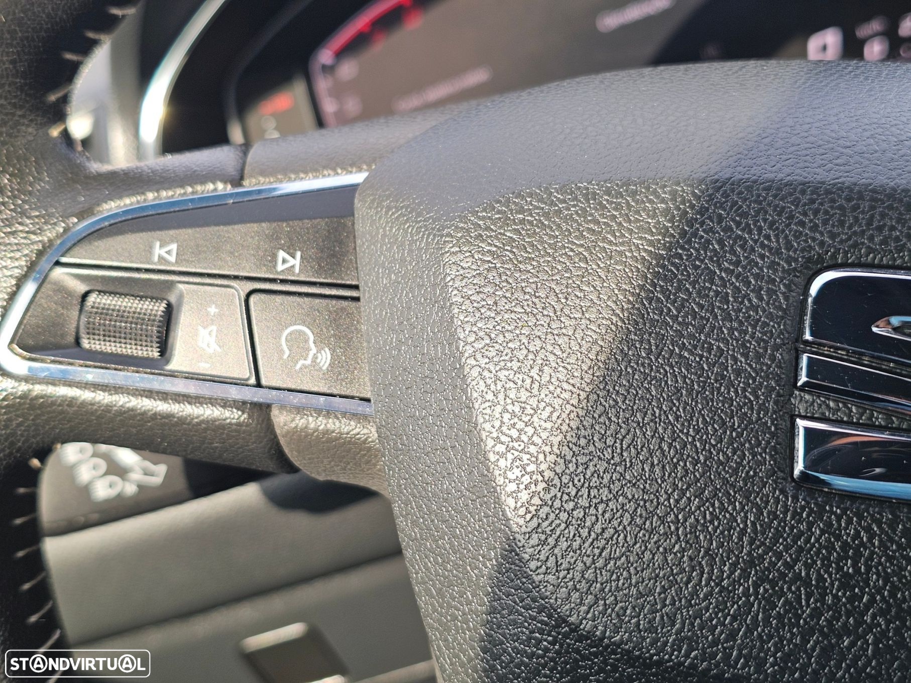 SEAT Arona 1.0 TSI Xcellence DSG - 16