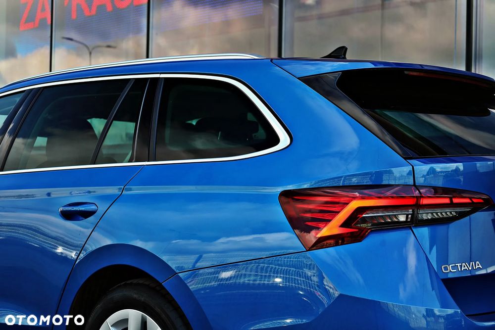 Skoda Octavia 1.5 TSI Selection - 12