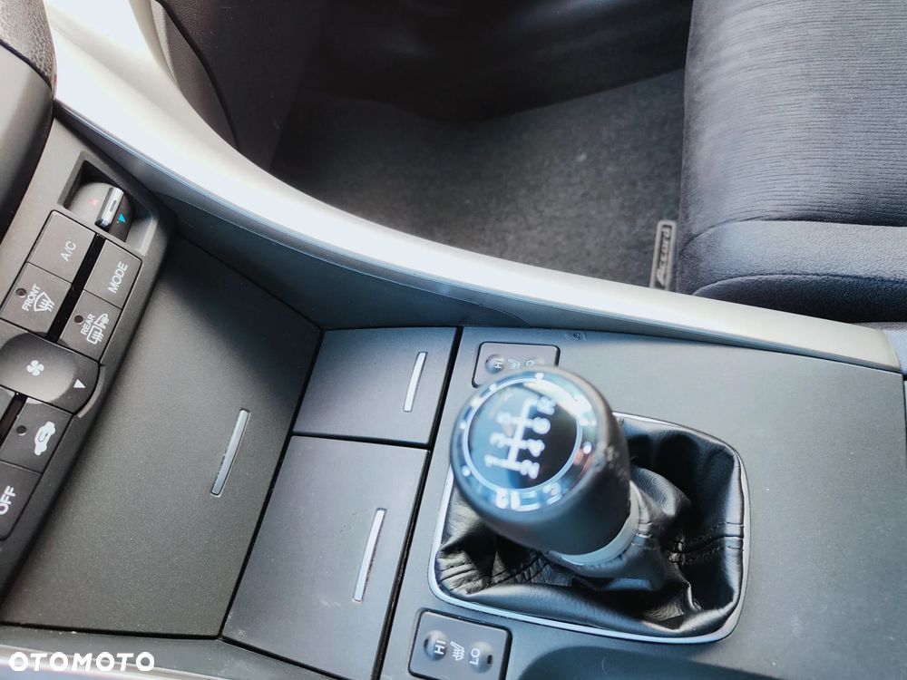 Honda Accord 2.0 i Comfort - 18
