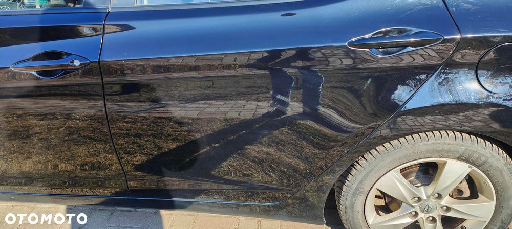 Hyundai Elantra 1.6 Comfort - 23