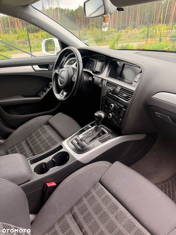 Audi A4 Avant - 8