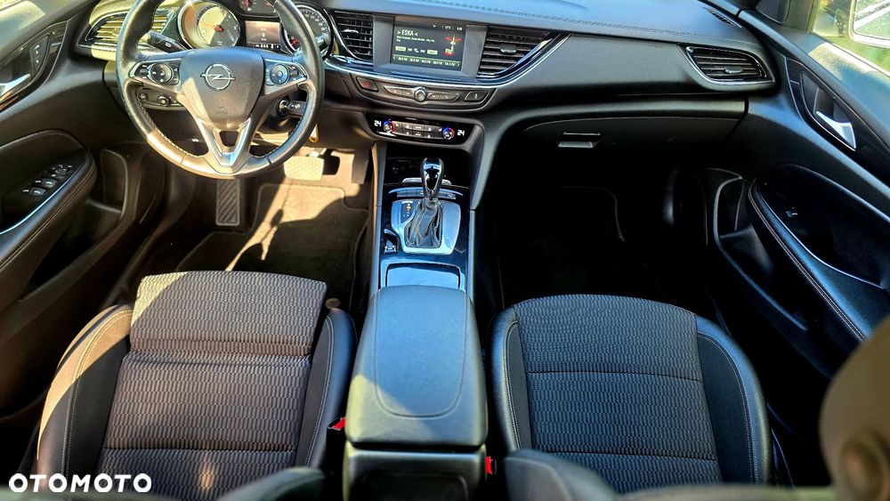 Opel Insignia - 11
