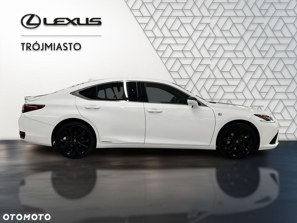 Lexus ES 300h F Sport Edition - 6