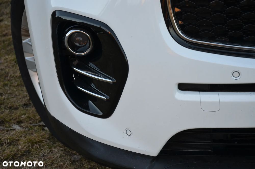 Kia Sportage 1.6 GDI 2WD ISG Dream-Team Edition - 12