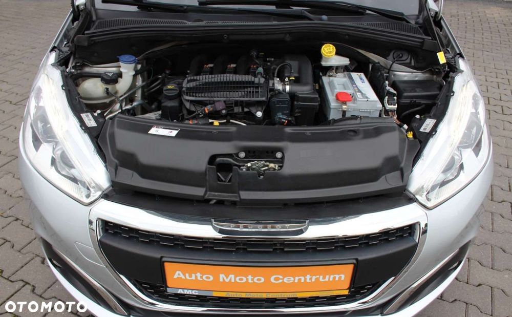 Peugeot 208 - 20