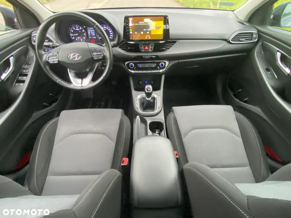 Hyundai i30 - 21