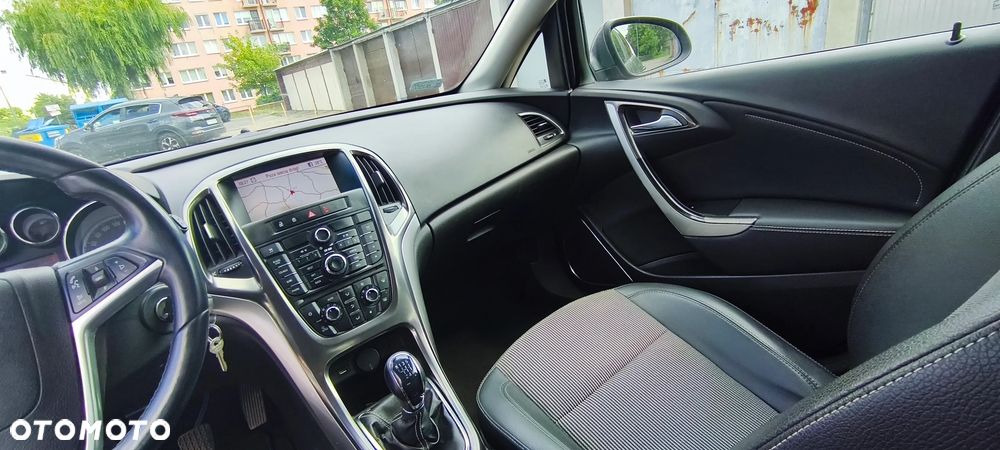 Opel Astra 1.7 CDTI DPF Design Edition - 10