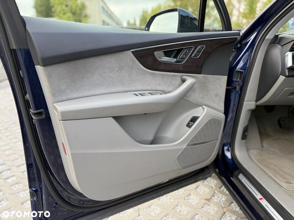 Audi Q7 - 22