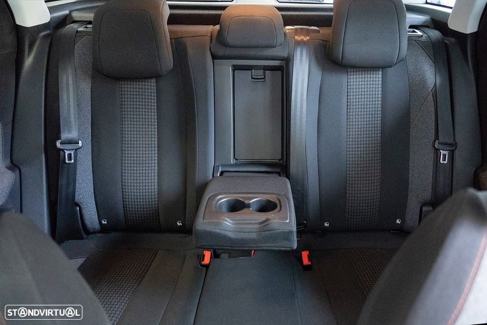 Peugeot 3008 1.5 BlueHDi Active - 39