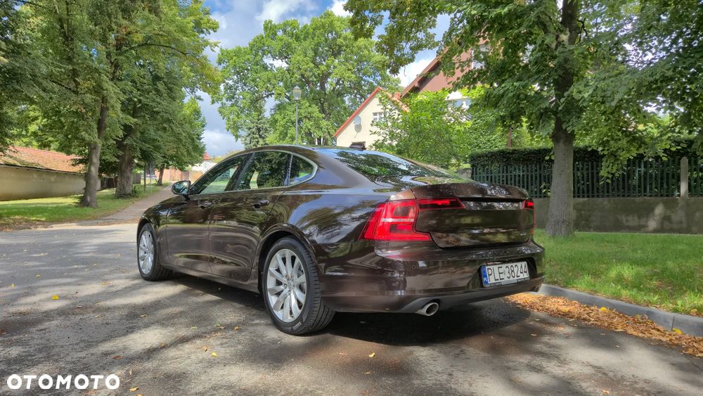 Volvo S90 D4 AWD Kinetic - 4