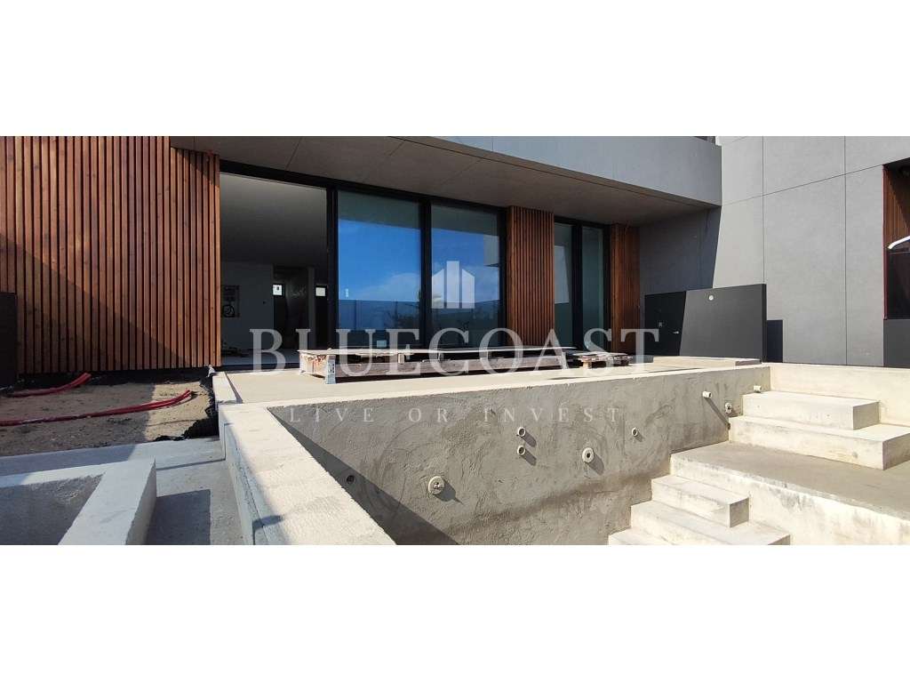 Moradia de Luxo com Vista Panorâmica sobre o Rio e a Serra da Arrábida - Grande imagem: 4/43