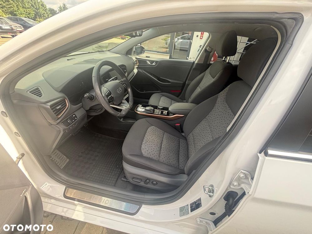 Hyundai IONIQ Electric Premium - 7