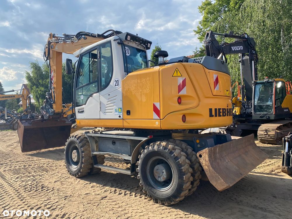 Liebherr A918 COMPACT, 2017 ROK, 8700 MTH, Z NIEMIEC - 3