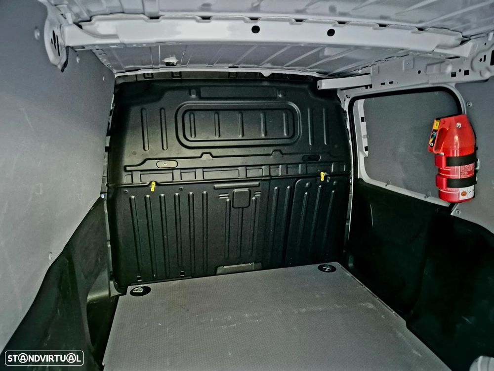 Opel Combo E-CARGO (XL) LONGA 3 LUGARES 54 KWH - 26